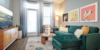 Salado at Red Berry Gallery 8