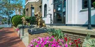 Connecticut Avenue Apartments Gallery 12