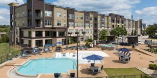 Alinea at Town and Country Gallery 18