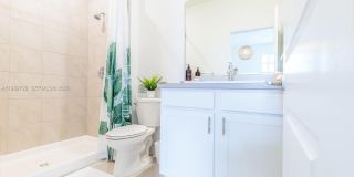 1156 SW 6th Ct Gallery 7