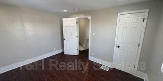 3729 North Kenwood Avenue Gallery 14