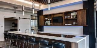 Point of View Apartments Gallery 33