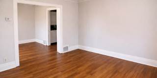 Cute Two Bedroom Home Gallery 4