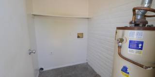 4115 E North Street Gallery 9