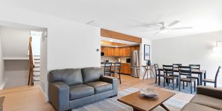 525 SW Central Avenue Gallery 6