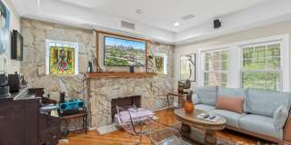 703 S Summit Avenue Gallery 7