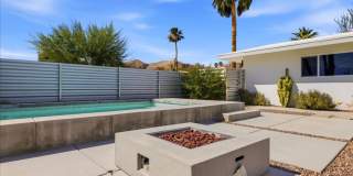 3 bed / 2 Bath Mid-Century Home with Two-Car Garage, Soaking Pool and Manicured Backyard! Gallery 33