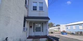 307 Green Street Gallery 1