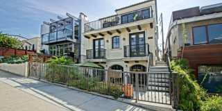 LUXURIOUS  FULLY FURNISHED, 2800 SQ FT WALKSTREET HOME W/ GREAT OCEAN VIEWS, LARGE DECK, 3 BALCONIES  LARGE PATIO NEAR HB/MB BORDER  150 YARDS TO BEACH! Gallery 1