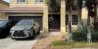 414 SW 205th Ave Gallery 1