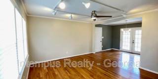 633 White St Gallery 9