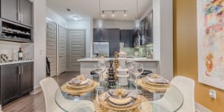 Anthem Cityline Gallery 4