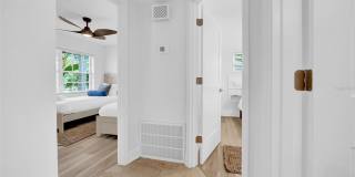 4924 SHETLAND AVENUE Gallery 27