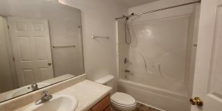 2170 Tom St Gallery 15