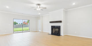 18072 Longleaf Drive Gallery 3