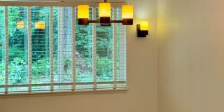 Winslow mid-century rambler....refreshed and ready to call home Gallery 6