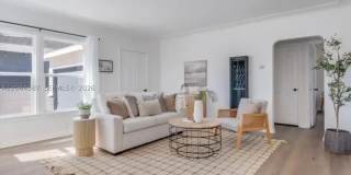 1347 E Bennett Gallery 12