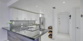 3375 N Country Club Dr Gallery 1