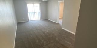 River Walk Apartments Gallery 4