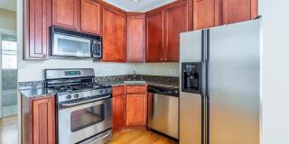 3254 N Clifton Ave Gallery 3