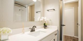 Aero White Rock Gallery 12