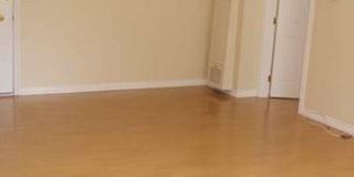 1271 Boynton Street Gallery 6