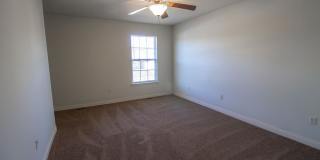 Spacious 4 BDR Duplex Gallery 24