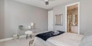 710 E Avenue Gallery 38