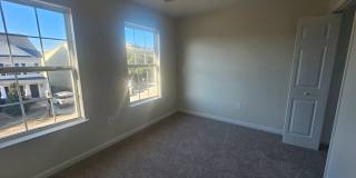 168 Canal Place Circle Gallery 20