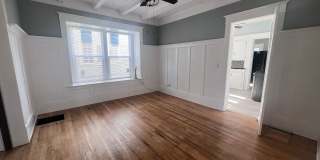 Large Single Family Five Bedroom Home! Large Single Family Five Bedroom Home! Gallery 9