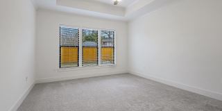 Beautiful 3 bedroom 2 bath home Gallery 9