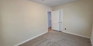 Updated 2BR/1BA Home with a fenced back yard Gallery 18