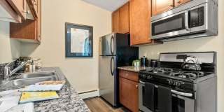 Lake Pointe Gallery 12