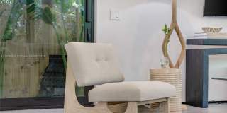 1000 NW 9th Ct Gallery 4