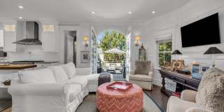 310 Worthington Avenue Gallery 21