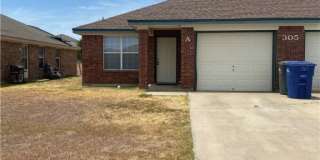 305 Bermuda Street Gallery 1