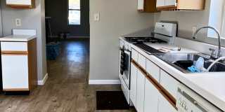 168 Oneida Street Gallery 2