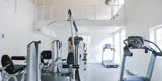 Aero White Rock Gallery 27