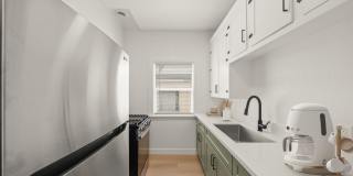 4251 E 4th Street Gallery 7