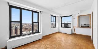 365 Clinton Ave # 222 Gallery 1