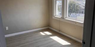 1354 Palou Avenue Gallery 2