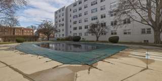 889 Farmington Avenue unit: 3F Gallery 13