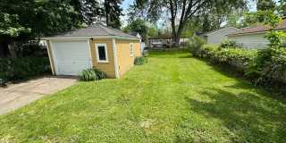 1 bed, 1 bath single family Ferndale home with garage Gallery 4