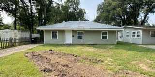 135 ROSEWOOD Drive Gallery 1