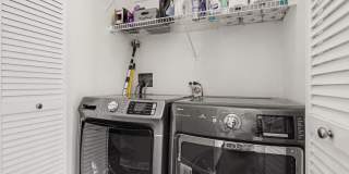 331 E Cullerton Street Gallery 21