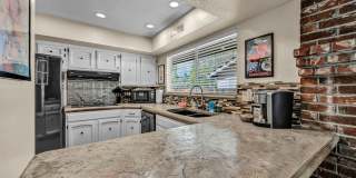 Fully Furnished Single Level Brick Home and Pet Friendly Gallery 17