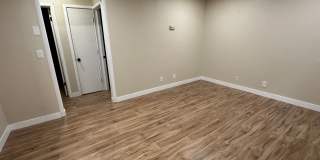 Duplex Front Unit!!! Gallery 5