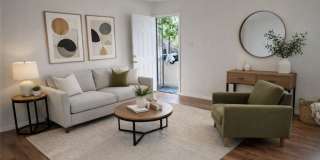 966 Holly Gallery 1