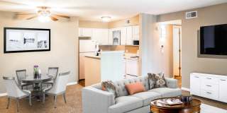 Westbrooke Glen Apartments Gallery 10