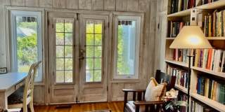 Fully Furnished Tranquil Downtown Home - Available Now! Fully Furnished Tranquil Downtown Home - Available Now! Gallery 13